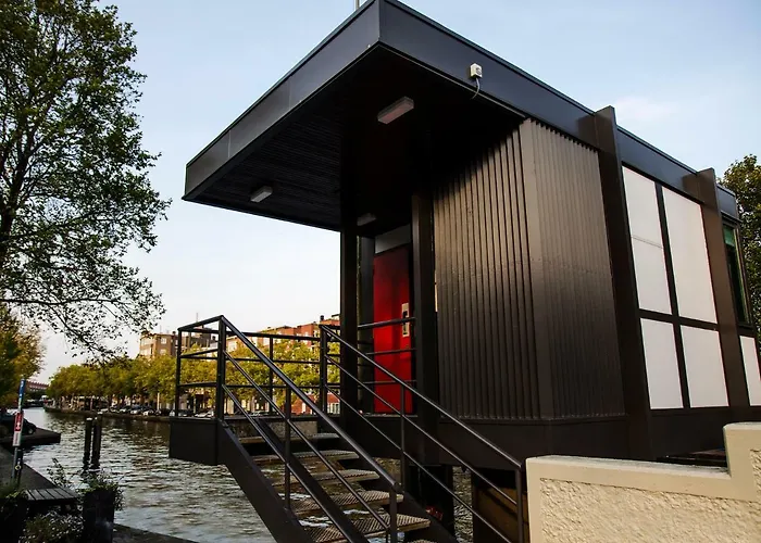 Sweets - Theophile De Bockbrug