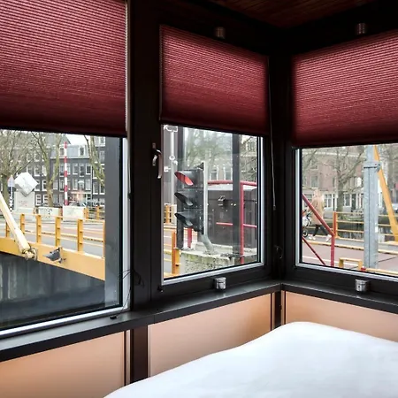 Sweets - Theophile De Bockbrug * Amszterdam