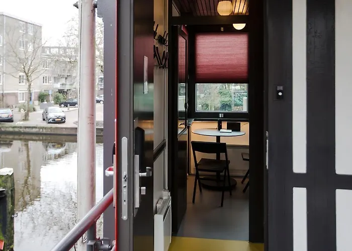 Sweets - Theophile De Bockbrug Amsterdam