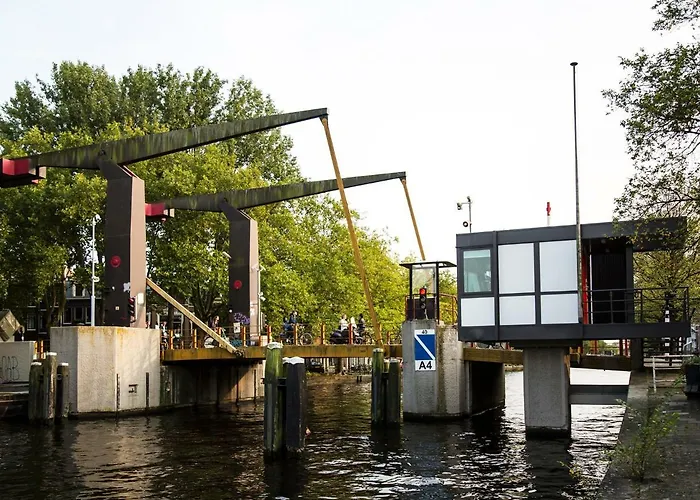 Sweets - Theophile De Bockbrug Amsterdam